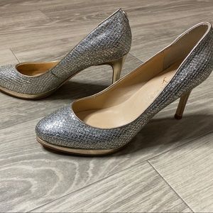 Ivanka trump silver glitter pumps high heels